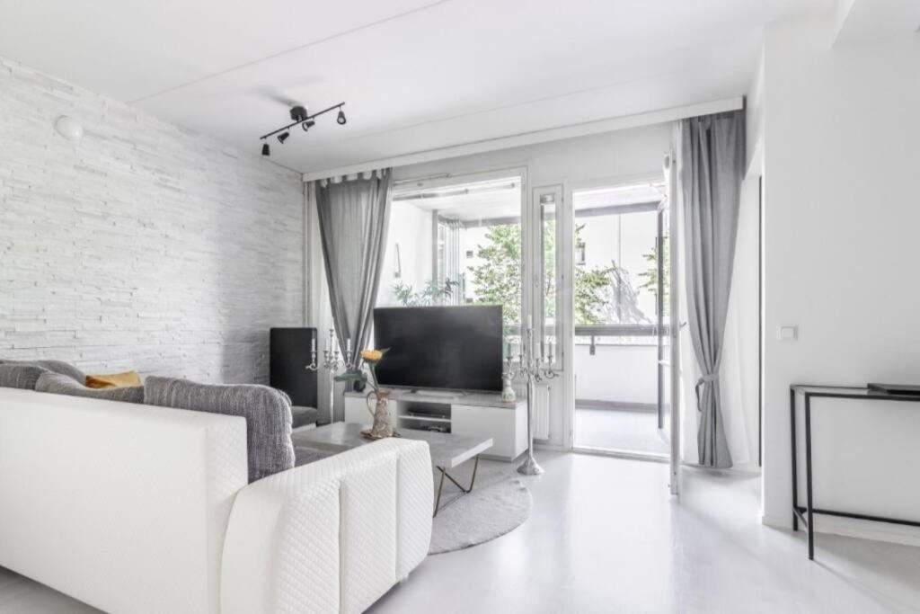 Apartment In Herttoniemenranta Helsinki Esterno foto