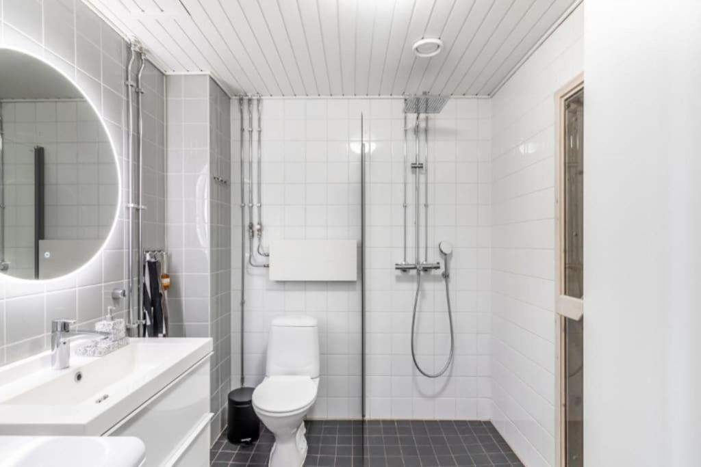 Apartment In Herttoniemenranta Helsinki Esterno foto